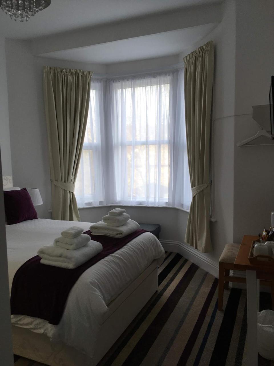 Fernville Guest House Weston-super-Mare Extérieur photo