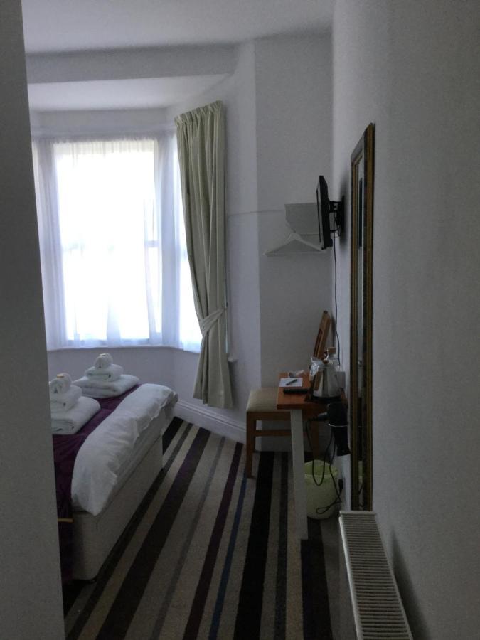 Fernville Guest House Weston-super-Mare Extérieur photo
